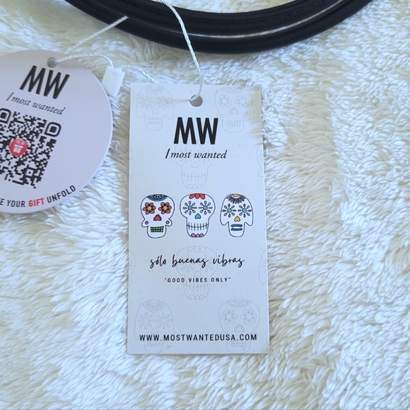 MW {Most Wanted} Canvas Floral💐 Skull💀 Shoulder Bag👜 - NWT - Picture 5 of 16